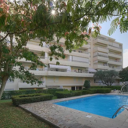 Elise 3 Bdr 3 Baths Pool Apartment